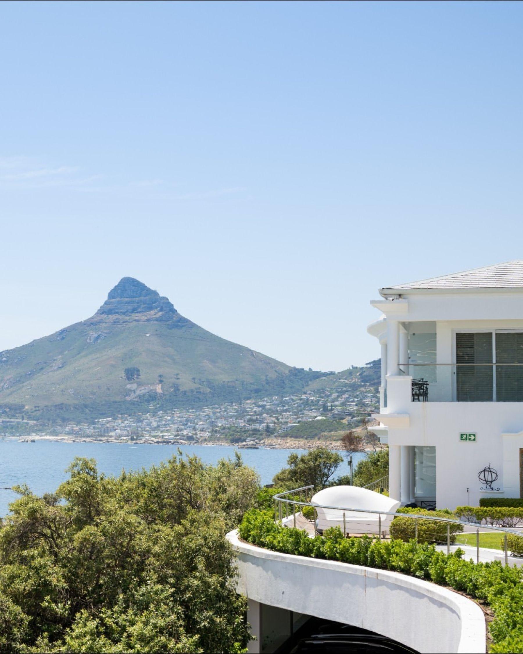The Twelve Apostles Hotel, photo 6